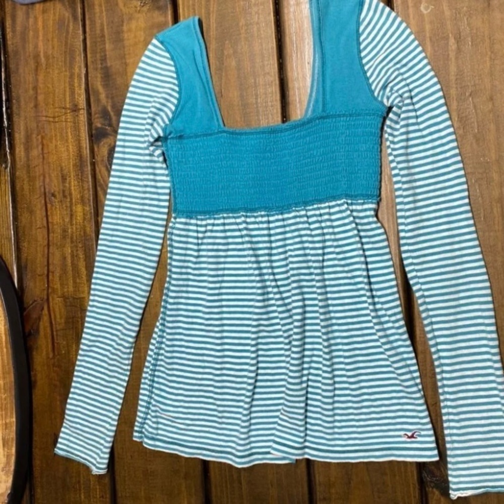 Hollister babydoll top.